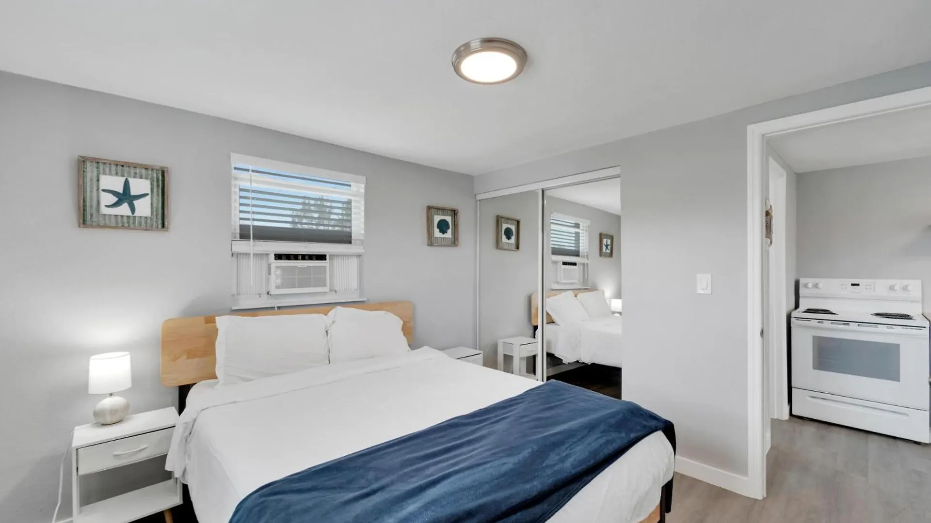 Apartmán 8820 Rocky Creek Drive, Unit A Tampa 0*,  USA