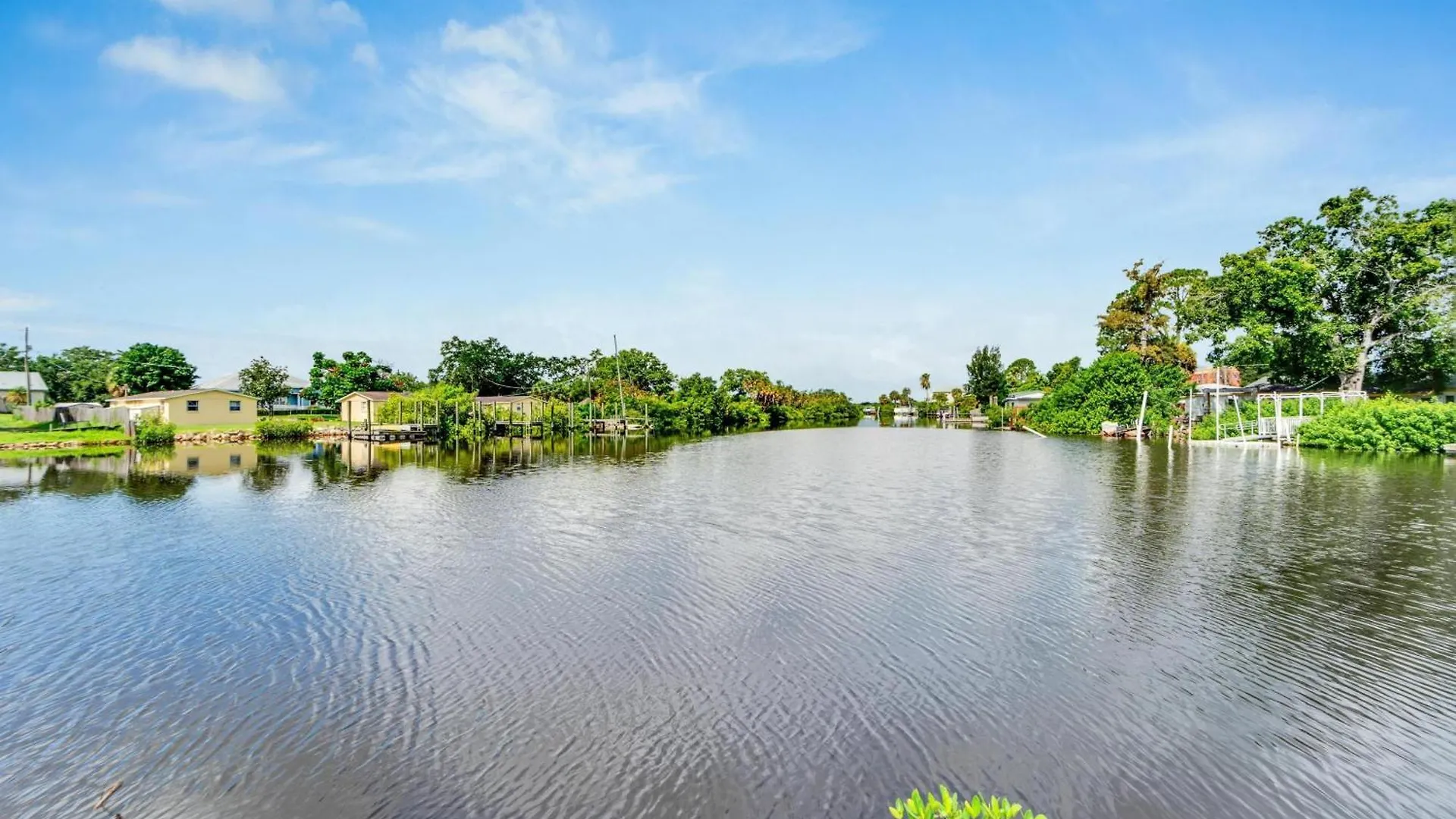 Apartmán 8820 Rocky Creek Drive, Unit A Tampa 0*,  USA